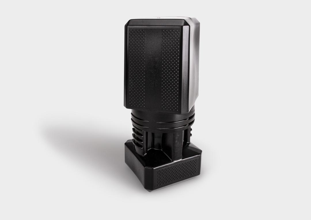 SK包装-中控锁系列 SK包装控锁系列:适用于带柄工具的,符合人体工学的可堆叠包装解决方案