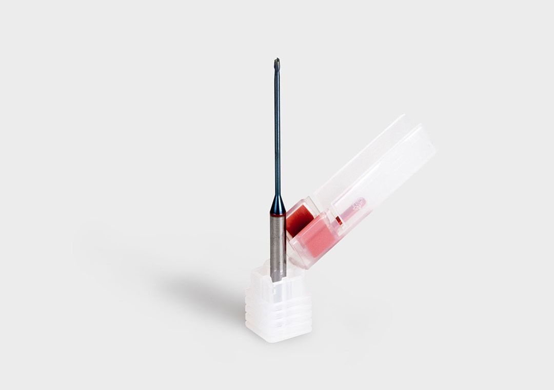 顶级包装盒“折背”系列 顶级包装折背”系列:微钻和高精度铣刀塑胶包装管